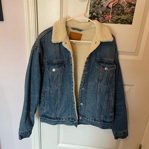 ARITZIA denim forum Sherpa jean jacket